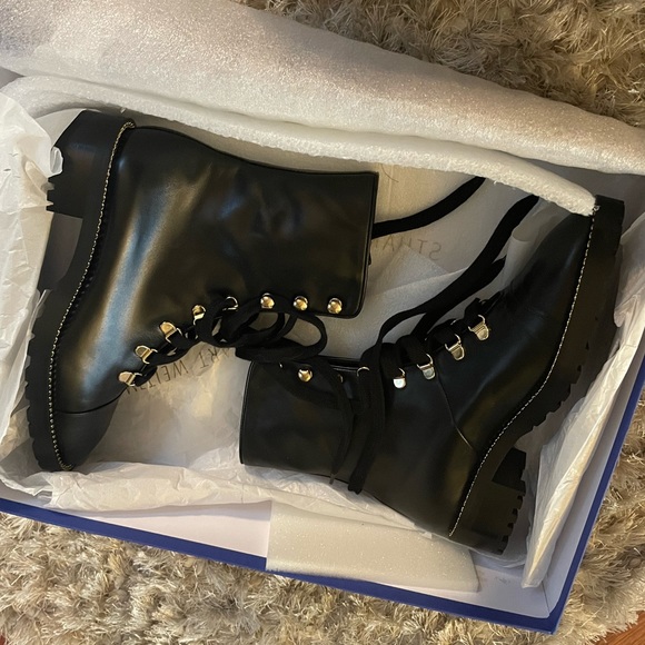 BNIB Stuart Weitzman Kolbie Chain Booties - Picture 9 of 9